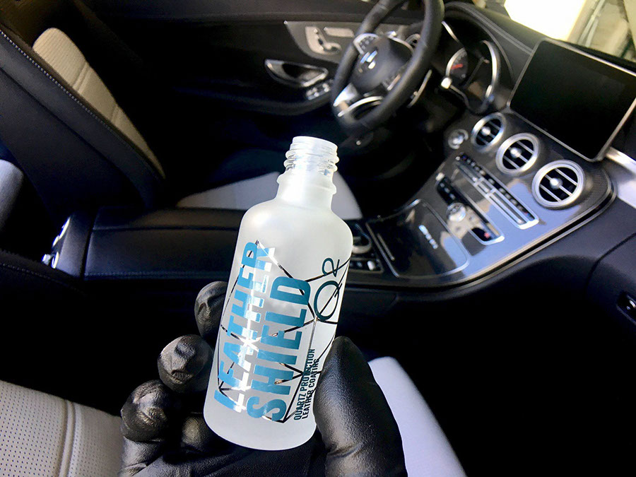 Bőrápols kerámia bevonattal bőrimpregnálóval egeren a Polír és Wax Műhely autókozmetikában